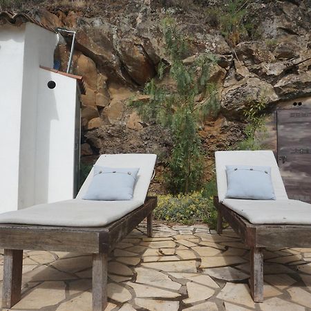 Sunset And Stars Stone House Guest House Garafia Exterior photo