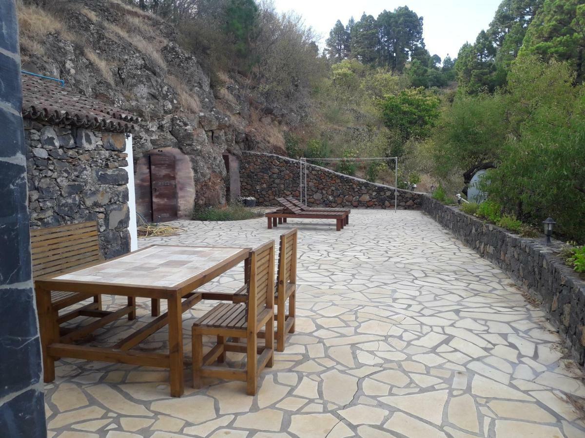 Sunset And Stars Stone House Guest House Garafia Exterior photo